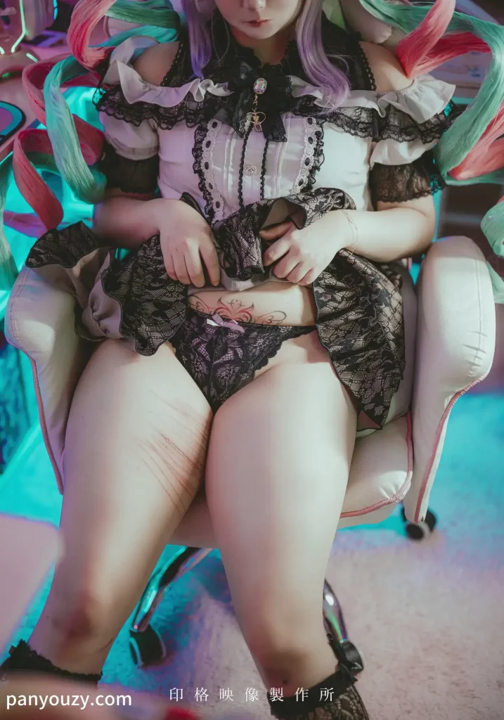 图片[2]-落落Raku 升天-萝莉的士