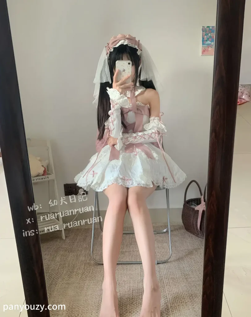 rua阮阮 初恋缎带-萝莉的士