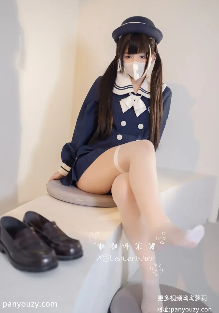 懒懒睡不醒捆绑白丝JK-萝莉的士